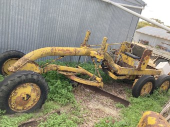 Allis Chalmer Grader