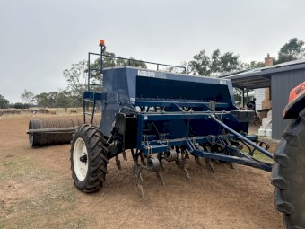 2016 Agrowplow AD720