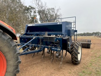 2016 Agrowplow AD720