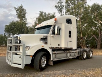 140 tonne GCM  heavy workhorse! 2014 Freightliner Coronado  
