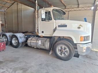 1997 Mack CH Prime Mover