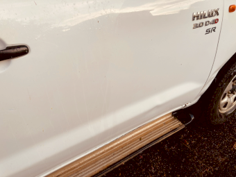 2012 Toyota Hilux Extra Cab, 4x4 Manual, 3.0L Diesel Turbo, Cab Chasis, Steel Tray Ute.