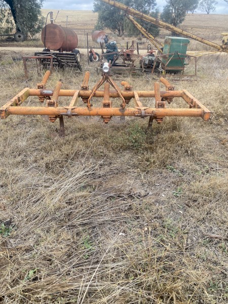 Chamberlain scarifier 3pl