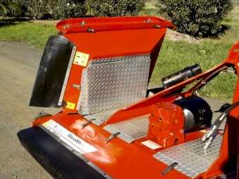 Late model 11/2018 Trimax Stealth S3 340 PTO Folding-Winged Wide-Area Slasher/mower