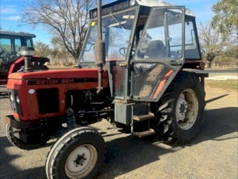 Zetor 6211 Tractor