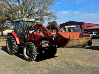 Massey Fergerson 6130 Tractor
