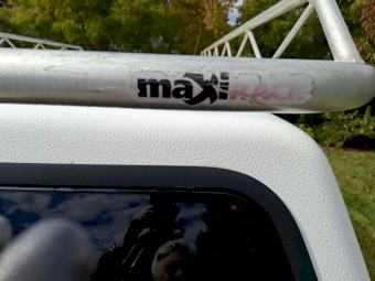 JARAM ROOF RACK & ARB CANOPY MITSUBISHI TRITON FITS MODELS 1996-2006 WILL NEGOTIATE TO SELL SEPARATELY 