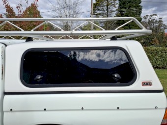 JARAM ROOF RACK & ARB CANOPY MITSUBISHI TRITON FITS MODELS 1996-2006 WILL NEGOTIATE TO SELL SEPARATELY 