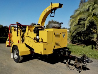 Late model Vermeer BC1200XL Commercial Diesel Wood Chipper