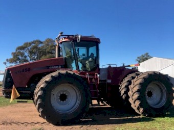 CASE IH STX450 Tractor