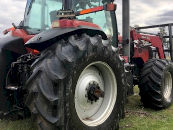 2002 Case IH MX 240 Tractor with FEL