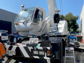 1998 Tadano TR160N Crane