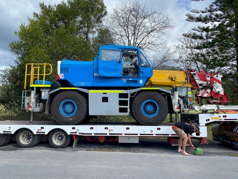 Tadano city crane - tr200m-5