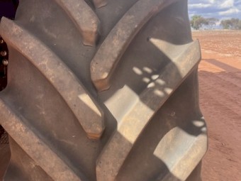 2020 Case IH 9250 Header with 60ft Midwest Front and Trailer