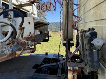 Walking Floor Trailer, Mercedes Prime Mover