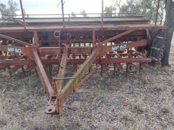Massey Ferguson 80 Tyne Combine