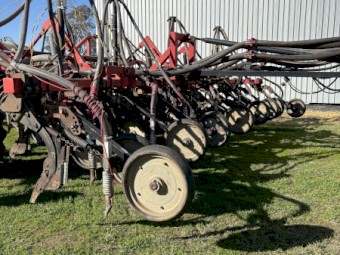 Horwood bagshaw scaribar & 7000Ltr quad cart