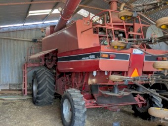 Case IH 1688 Header
