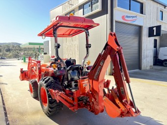 2019 Kubota L3800HD Tractor with Loader