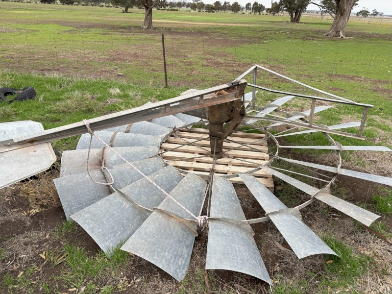 Southern Cross Windmill