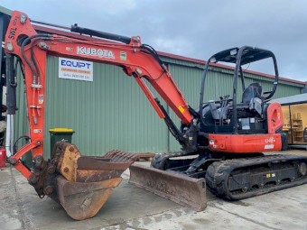 KUBOTA U48-4 EXCAVATOR 5TONN