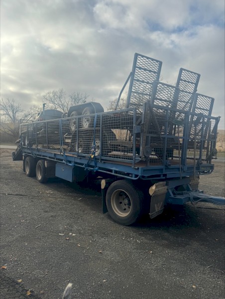 1998 J Smith & Sons JSDT-3-20 Tri Axle Dog Trailer