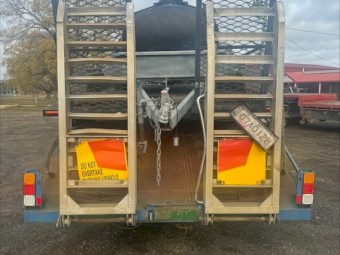 1998 J Smith & Sons JSDT-3-20 Tri Axle Dog Trailer