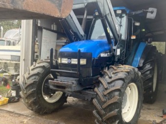New Holland TM 150 with Quickie Loader