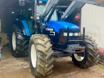 New Holland TM 150 with Quickie Loader