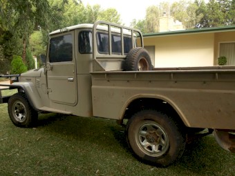 1978 Toyota FJ45 Landcruiser pick-up