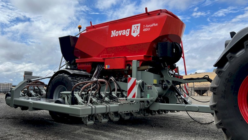 Used (2021) NOVAG T-ForcePlus 450CT.24 Direct Seed Drill