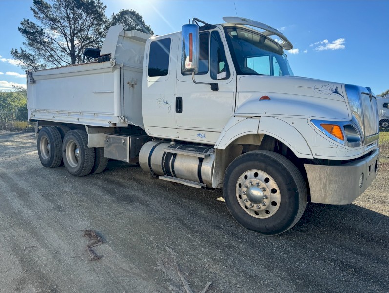  2007 International 7600 Tipper 6X4