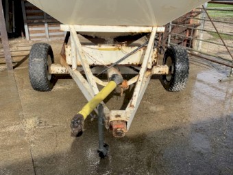 Crump Kurrajong 2000 Spreader