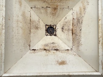 Crump Kurrajong 2000 Spreader