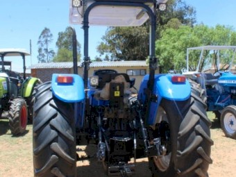 Used Tractors for Sale –New Holland TD95 4WD TRACTORS FOR SALE