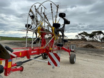 2018 Pottinger Top 702C Hay Rake