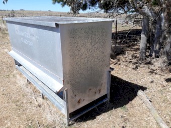 Sheep Feeders