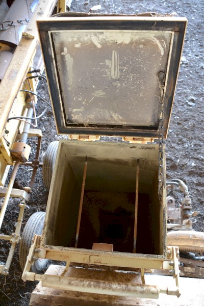 Connor Shea Straddle Seeder Box