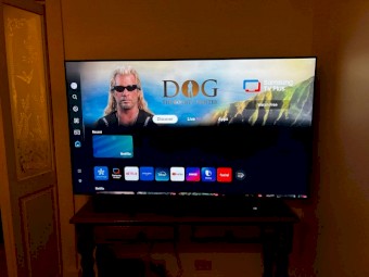 Samsung 65” Smart TV