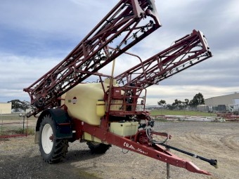 Hardi Commander S 5033 Boom Spray