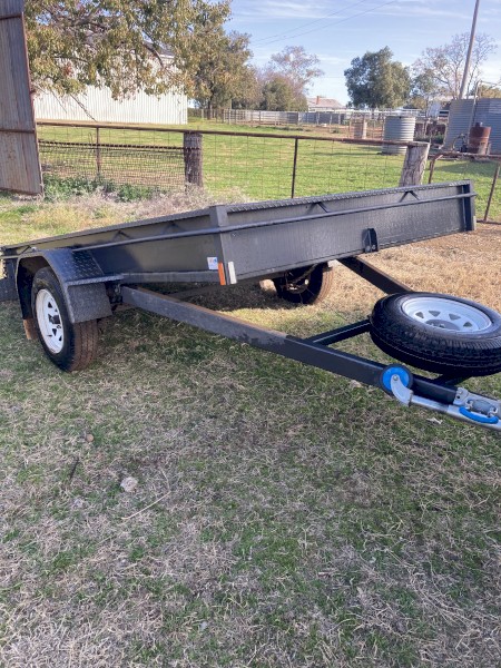 Caravans and Trailers Dubbo - 2800 x 1800 x 250 Single Axle Tilt Trailer