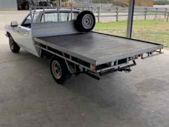 1972 Holden HQ One tonner