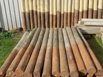 Fence Posts Strainers Stays