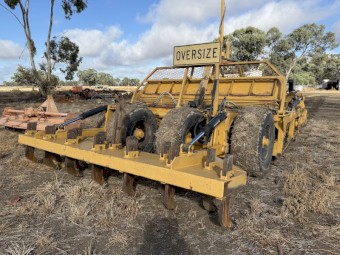 JNR 1200 Laser Bucket 12’ HDB