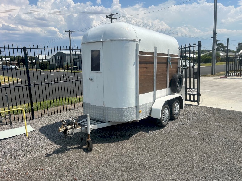 1975 Kentucky Horse Float