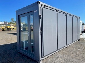 UNUSED – Expandable Container House with Ensuite 