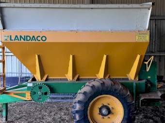 2014 Landaco TS4800 Spreader