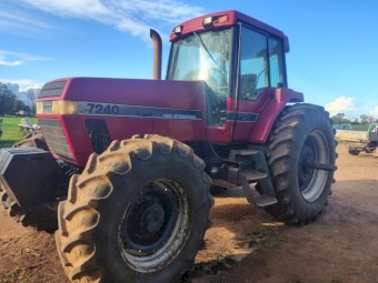 1995 Case IH Magnum 7240 Tractor