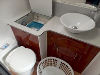 2012 New Age Big Red 18 Series