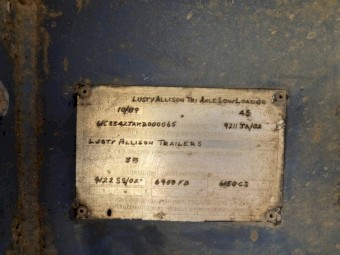 1989 Lusty Low Loader Semi Trailer